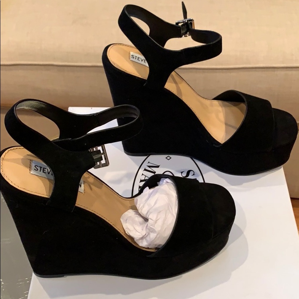 Steve Madden Érica Black Suede Heels
